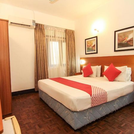 Tropic Inn - Mount Lavinia Watumulla Exterior photo