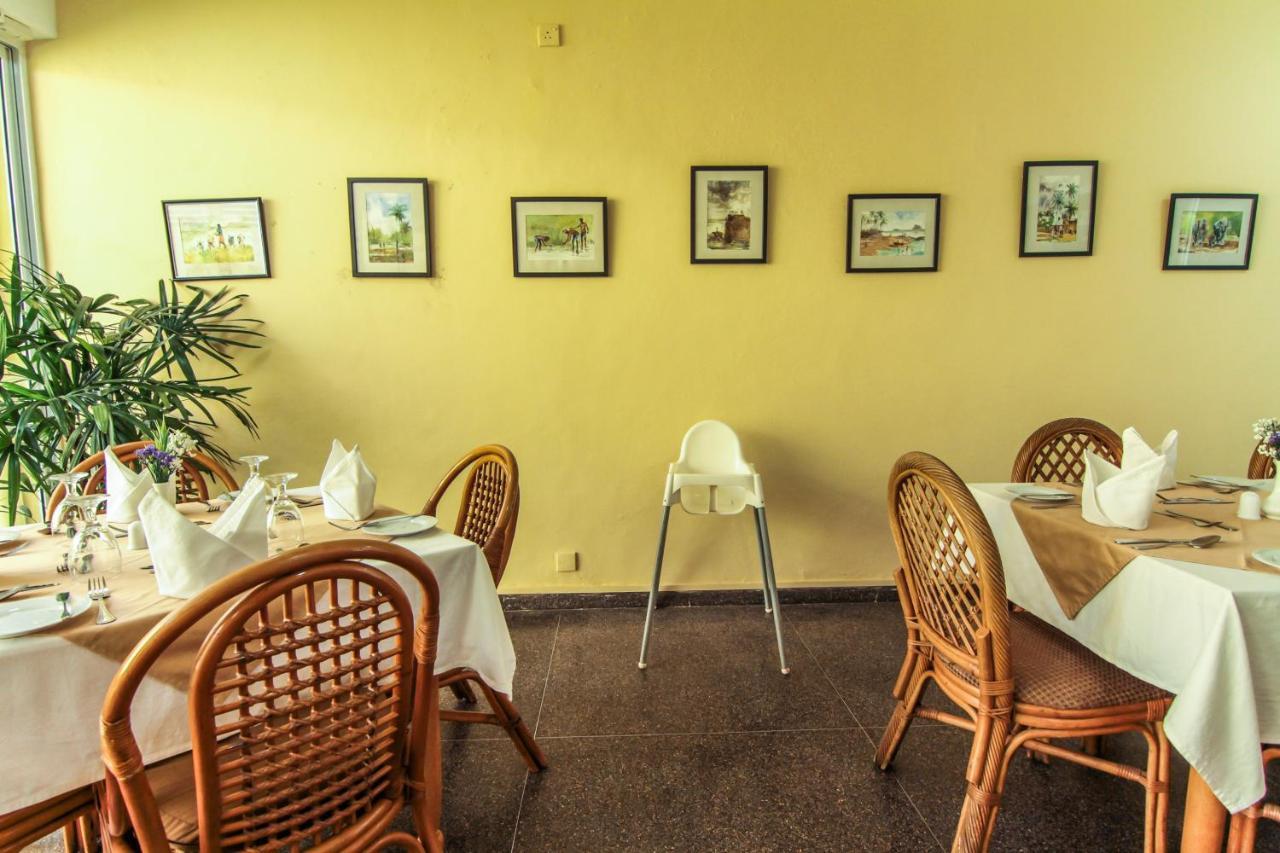 Tropic Inn - Mount Lavinia Watumulla Exterior photo