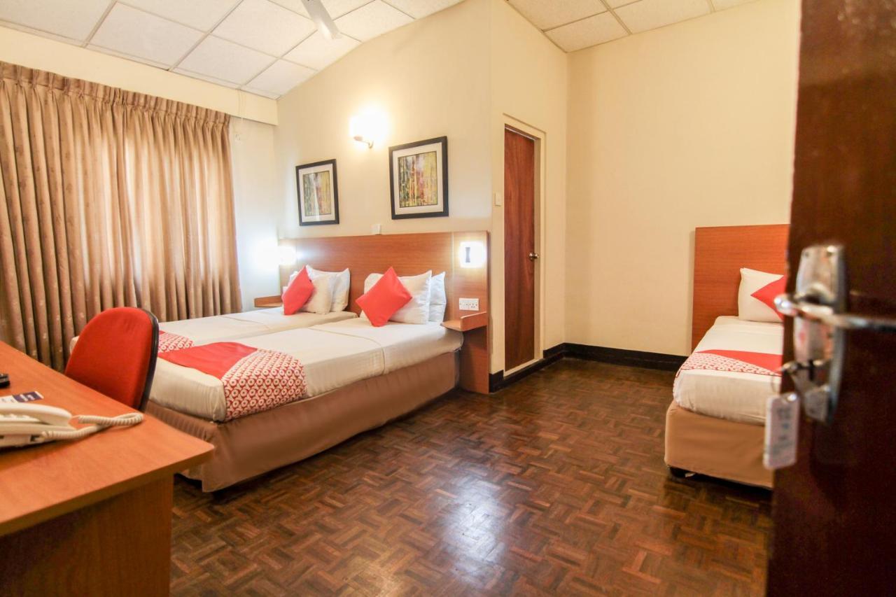 Tropic Inn - Mount Lavinia Watumulla Exterior photo
