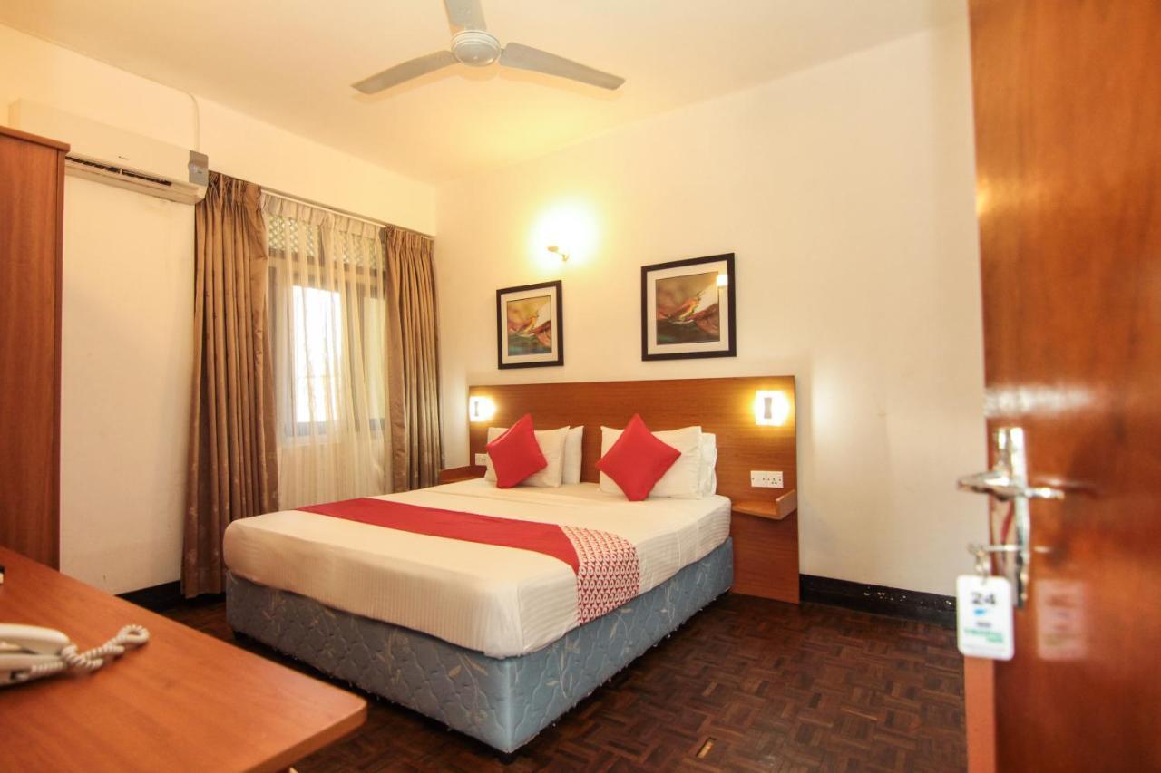 Tropic Inn - Mount Lavinia Watumulla Exterior photo