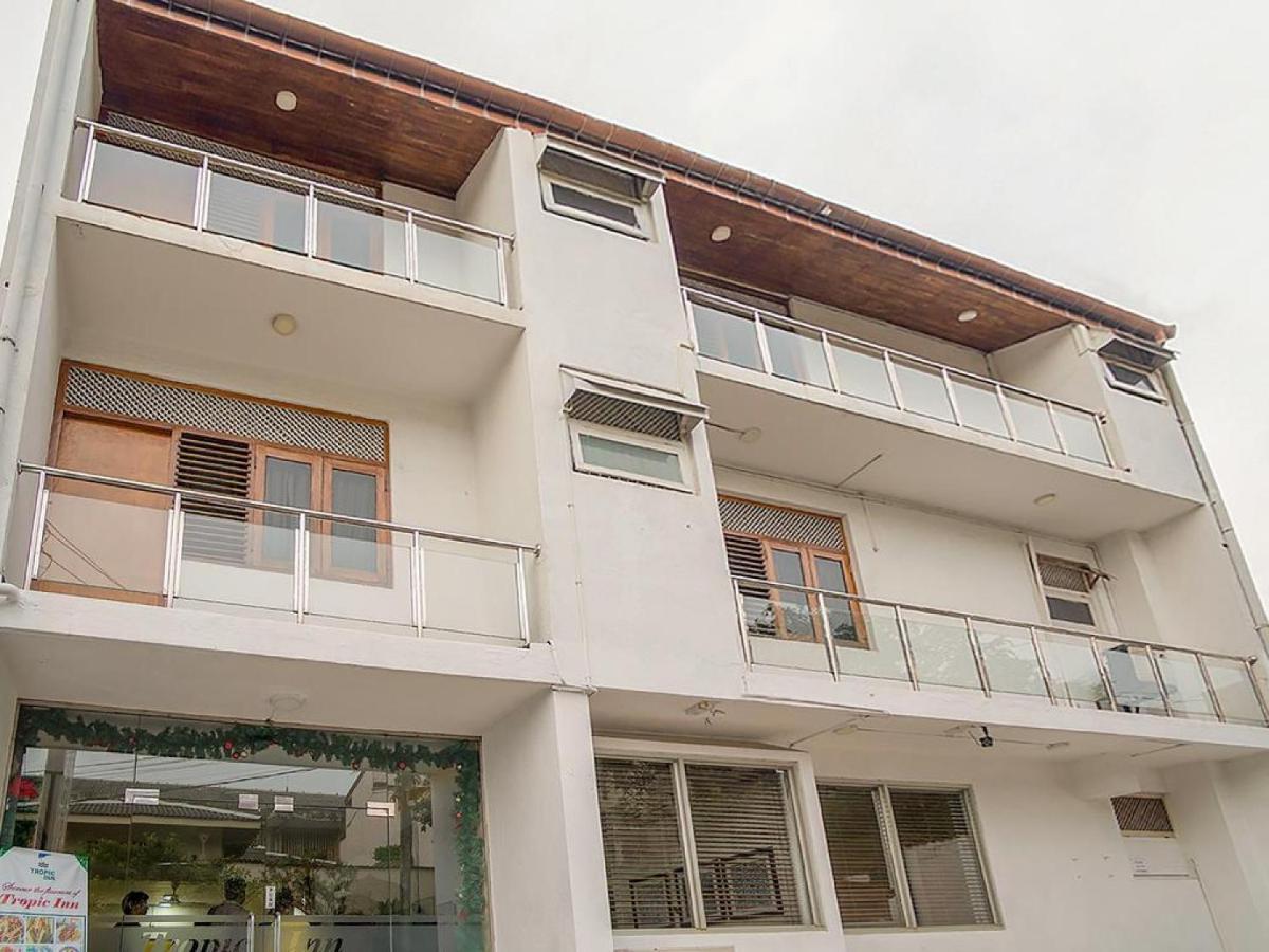 Tropic Inn - Mount Lavinia Watumulla Exterior photo